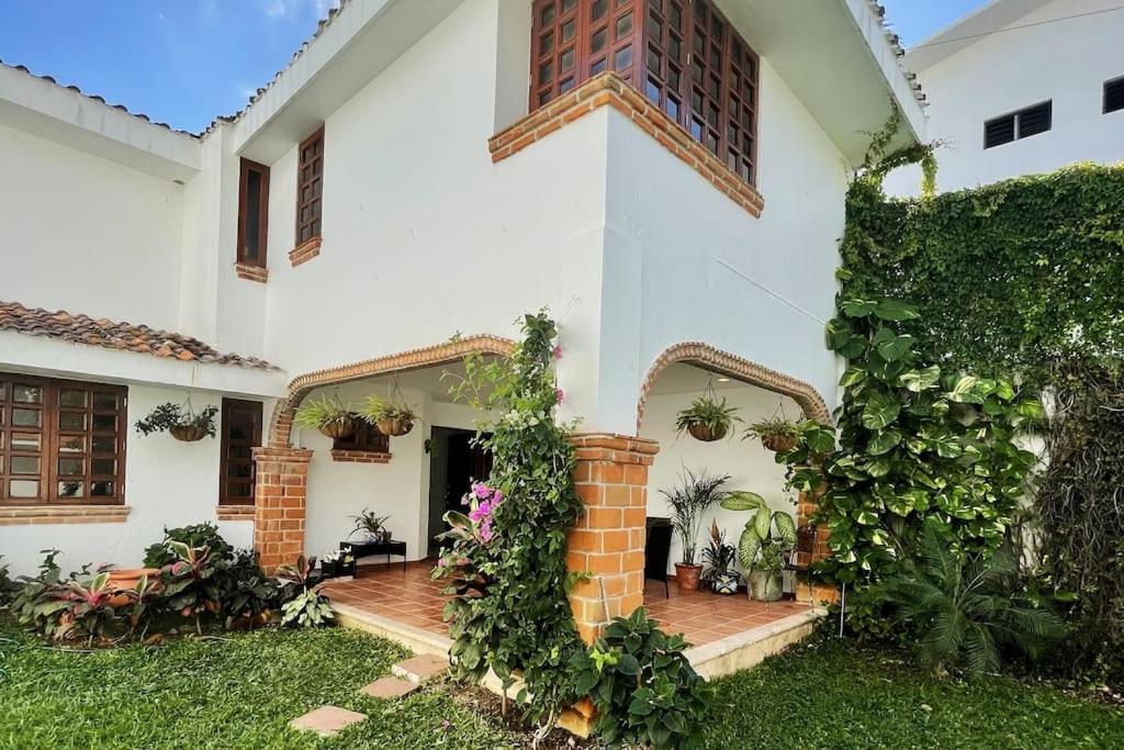 Beautiful Jungle House On A Strategic Location Villa Cancún Eksteriør bilde